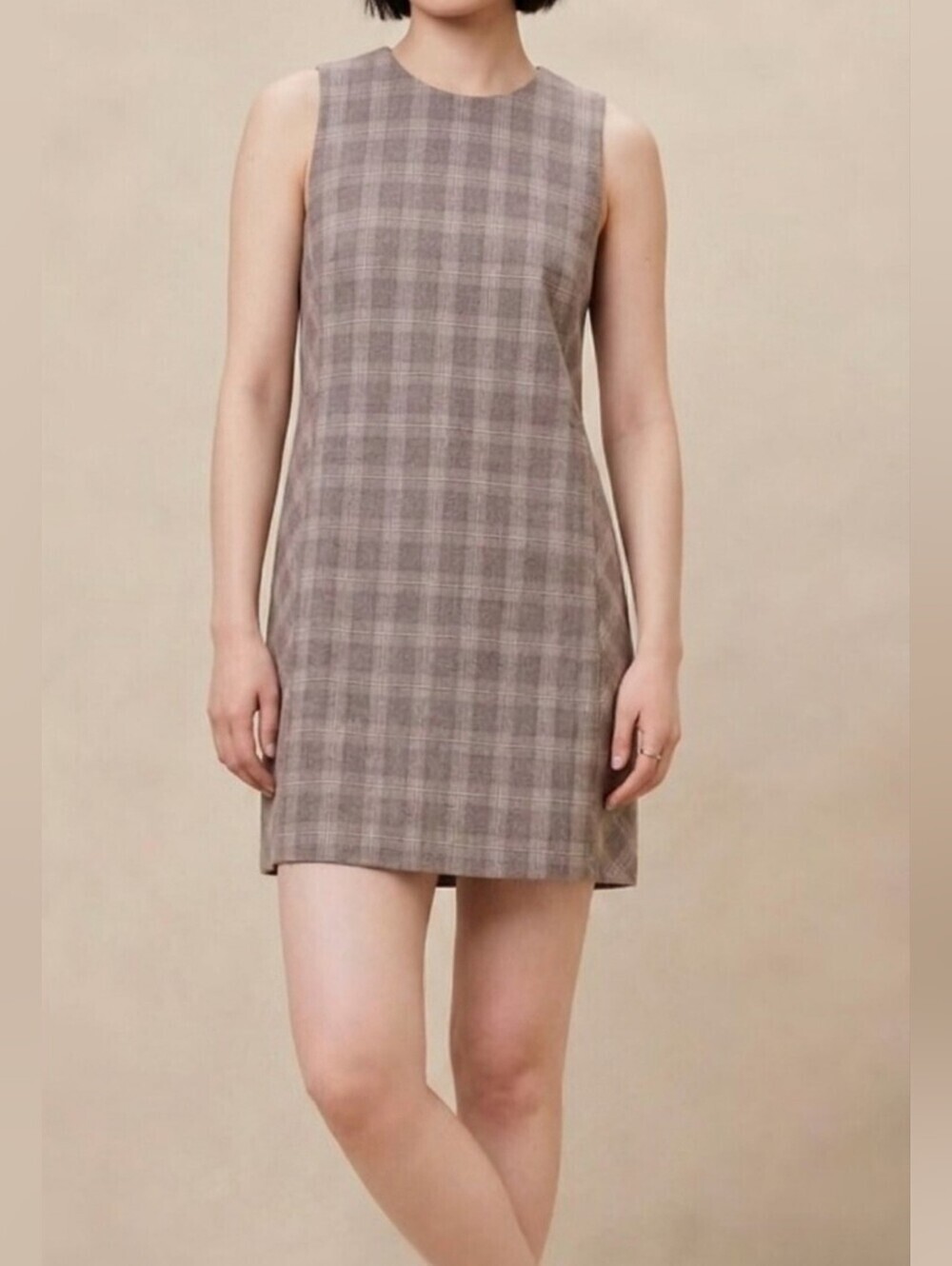 Banana Republic Women's Sleeveless Crewneck Plaid Shift Mini Dress Neutral Plaid